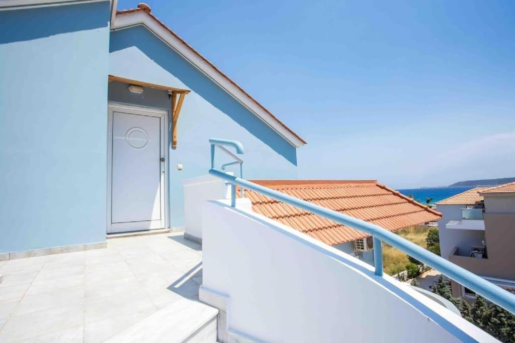 Megat Seaview And Seaside Apartments Ialysos  Exterior photo